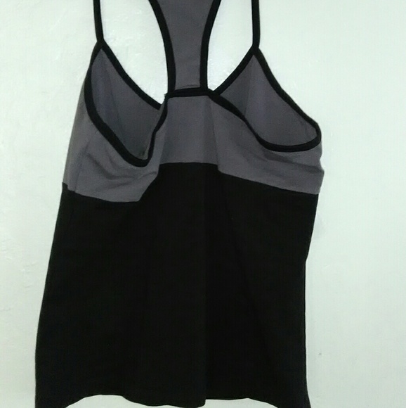 Gym clothes - Picture 2 of 2